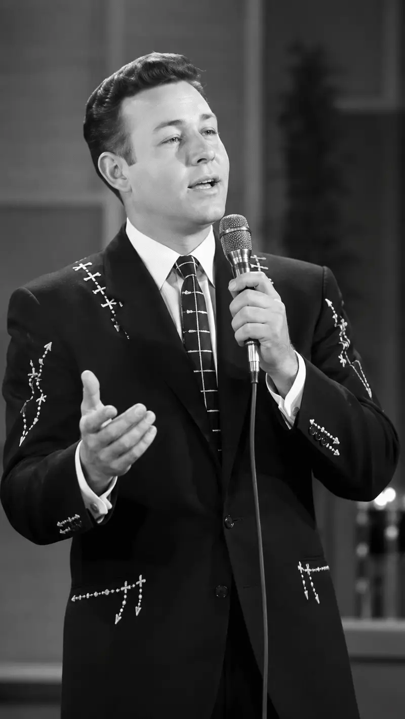 Jim Reeves Captivates with a Heartfelt Rendition of Have I Told You Lately That I Love You - StoryPulse